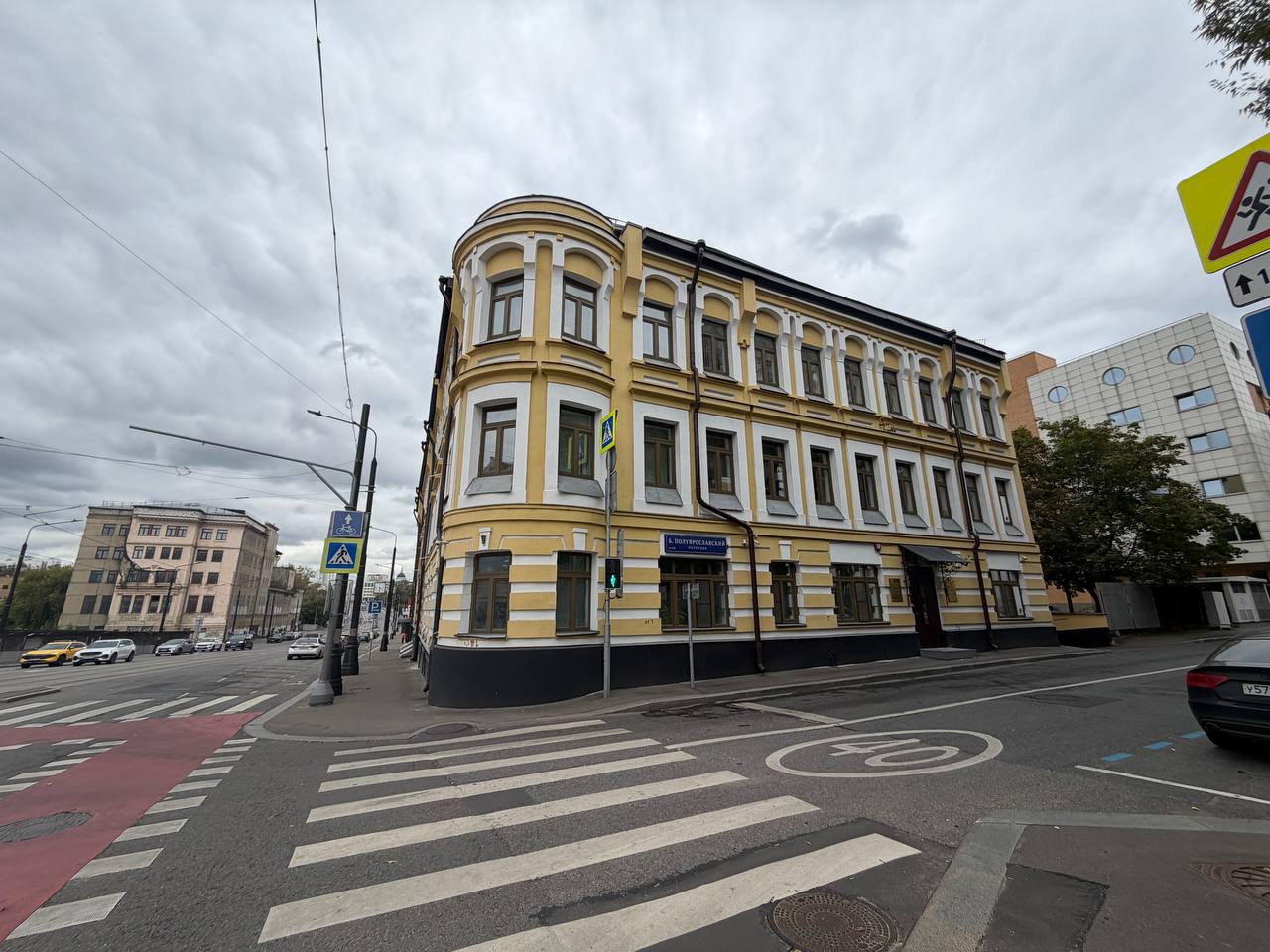 Костомаровский пер., 2 — фотография 10